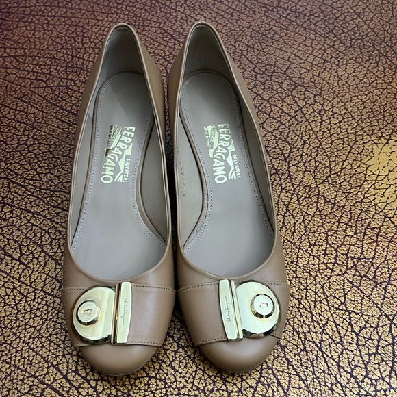 Salvatore Ferragamo Brown block heel Labskin leather Italy shoes 10 - Picture 13 of 13